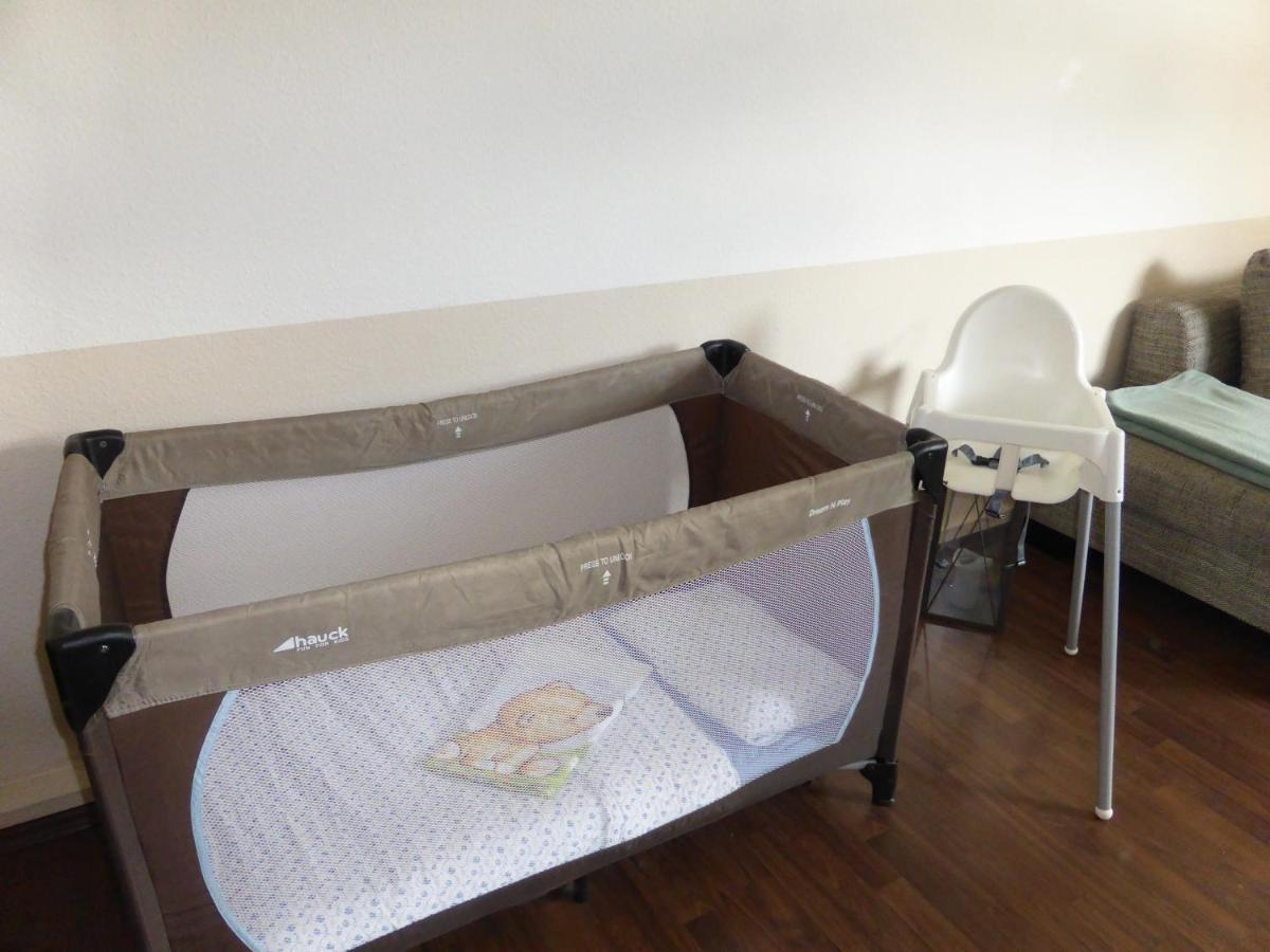 Ferienwohnung Friedrich Schiller, 2 Schlafzimmer, Balkon,Kostenloses Wifi, Naehe Zentrum, เยนา ภายนอก รูปภาพ