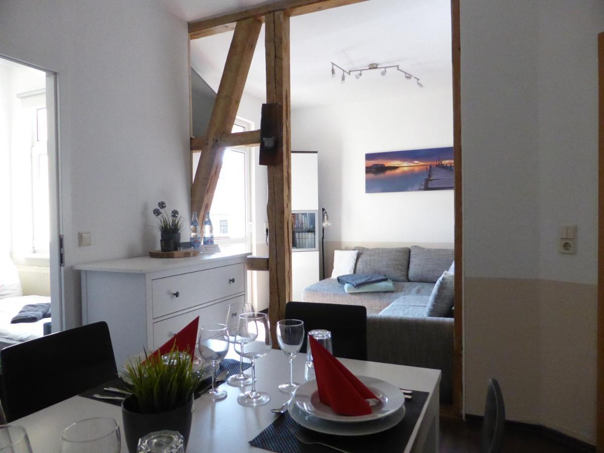 Ferienwohnung Friedrich Schiller, 2 Schlafzimmer, Balkon,Kostenloses Wifi, Naehe Zentrum, เยนา ภายนอก รูปภาพ