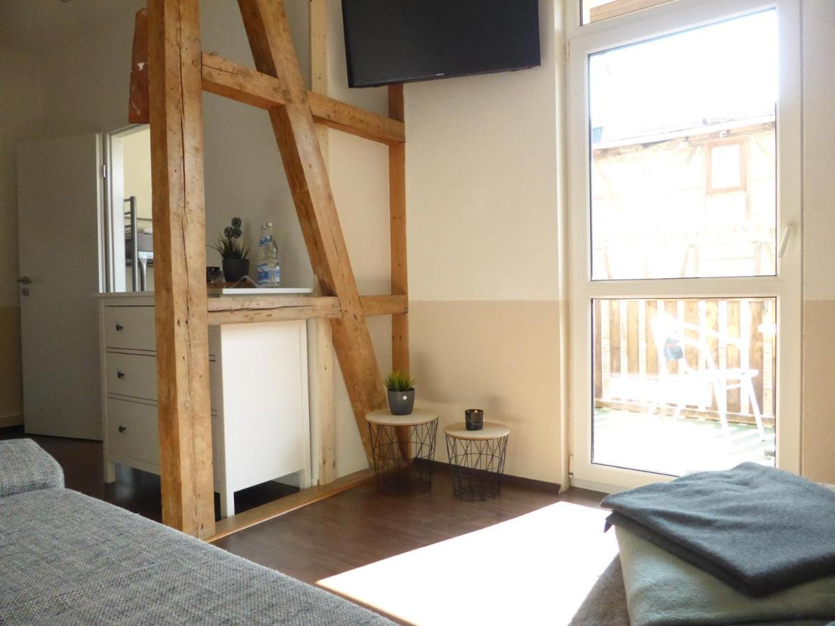 Ferienwohnung Friedrich Schiller, 2 Schlafzimmer, Balkon,Kostenloses Wifi, Naehe Zentrum, เยนา ภายนอก รูปภาพ