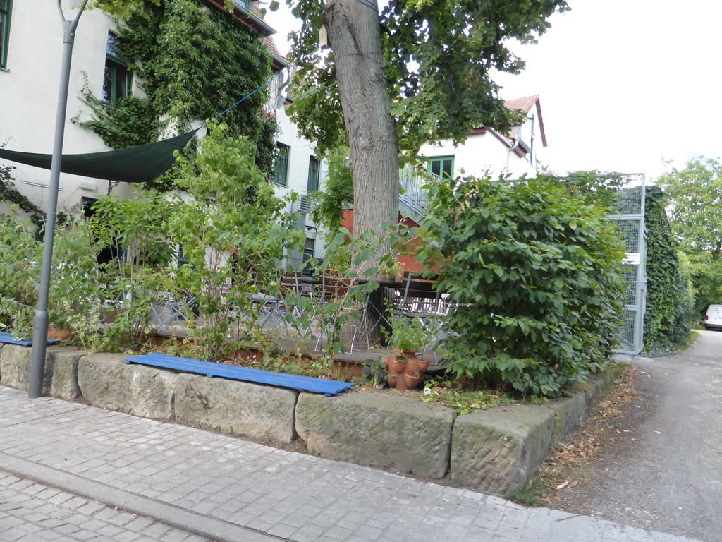 Ferienwohnung Friedrich Schiller, 2 Schlafzimmer, Balkon,Kostenloses Wifi, Naehe Zentrum, เยนา ภายนอก รูปภาพ